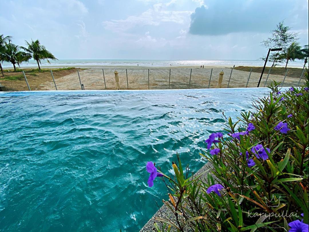 Timurbay Seafront Residence By L'Amour Home Kuantan Exteriör bild