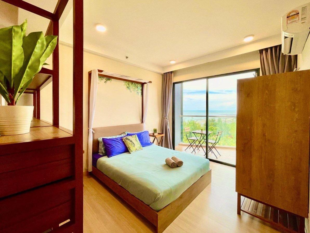 Timurbay Seafront Residence By L'Amour Home Kuantan Exteriör bild